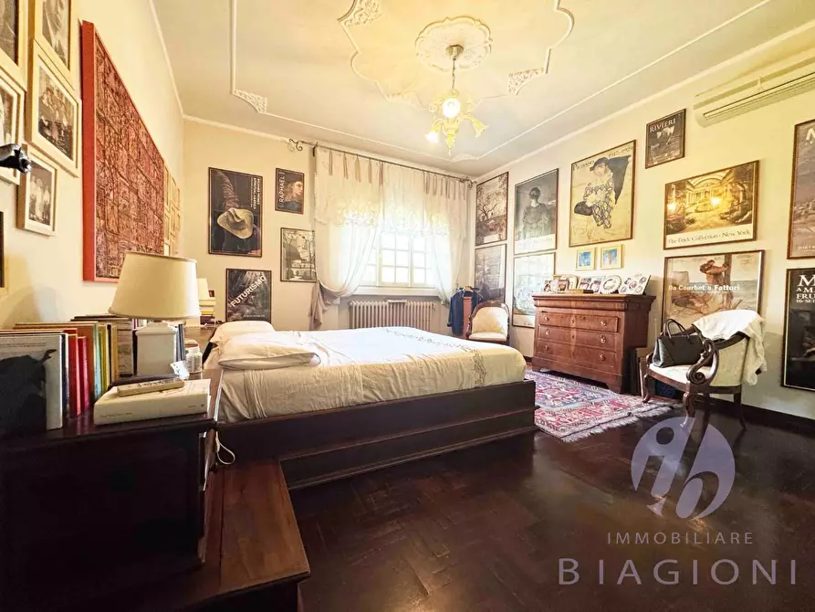 Immagine 18 di Villa in vendita  a Pietrasanta