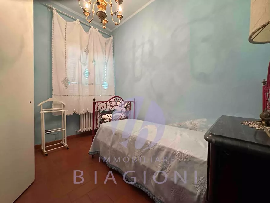 Immagine 40 di Villa in vendita  a Pietrasanta