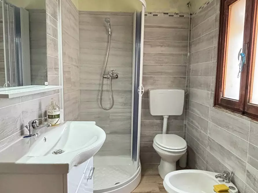 Immagine 15 di Terratetto in vendita  a Cascina