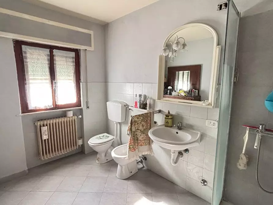 Immagine 25 di Terratetto in vendita  a Cascina