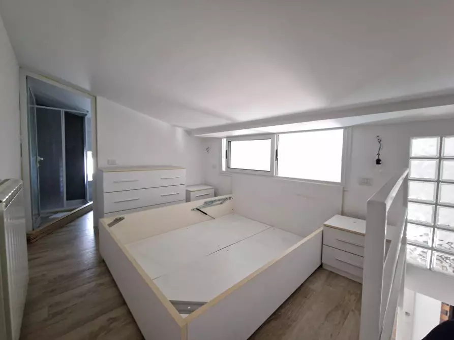 Immagine 6 di Appartamento in vendita  a Carrara