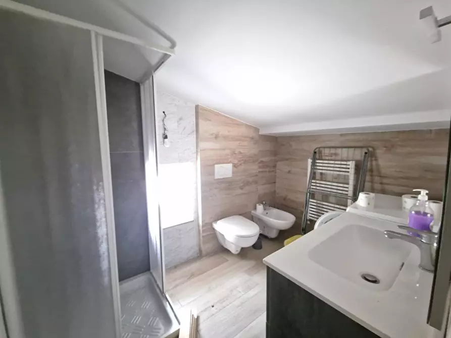 Immagine 8 di Appartamento in vendita  a Carrara