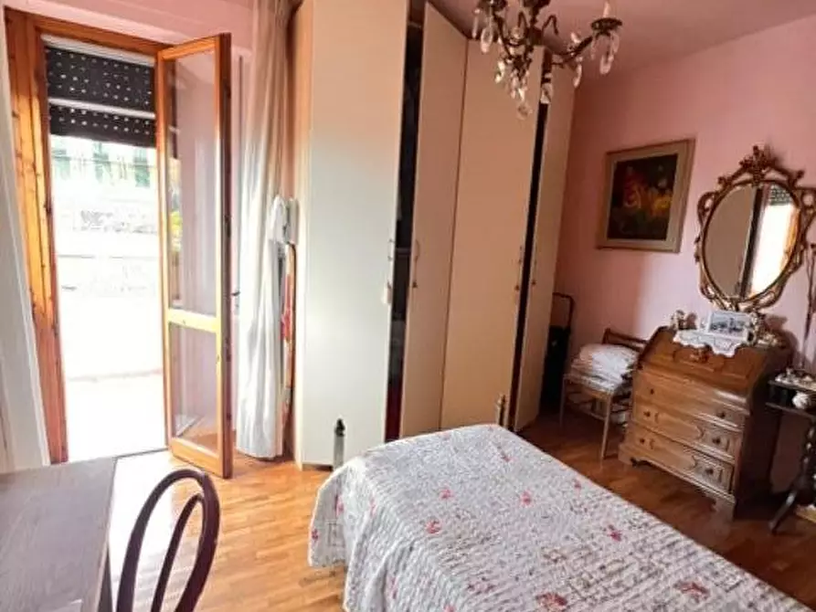 Immagine 37 di Appartamento in vendita  a Colle Di Val D'elsa