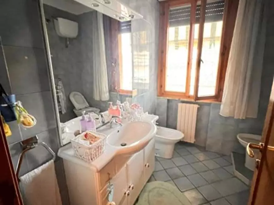 Immagine 26 di Appartamento in vendita  a Colle Di Val D'elsa