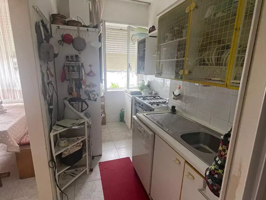 Immagine 3 di Appartamento in vendita  a Livorno