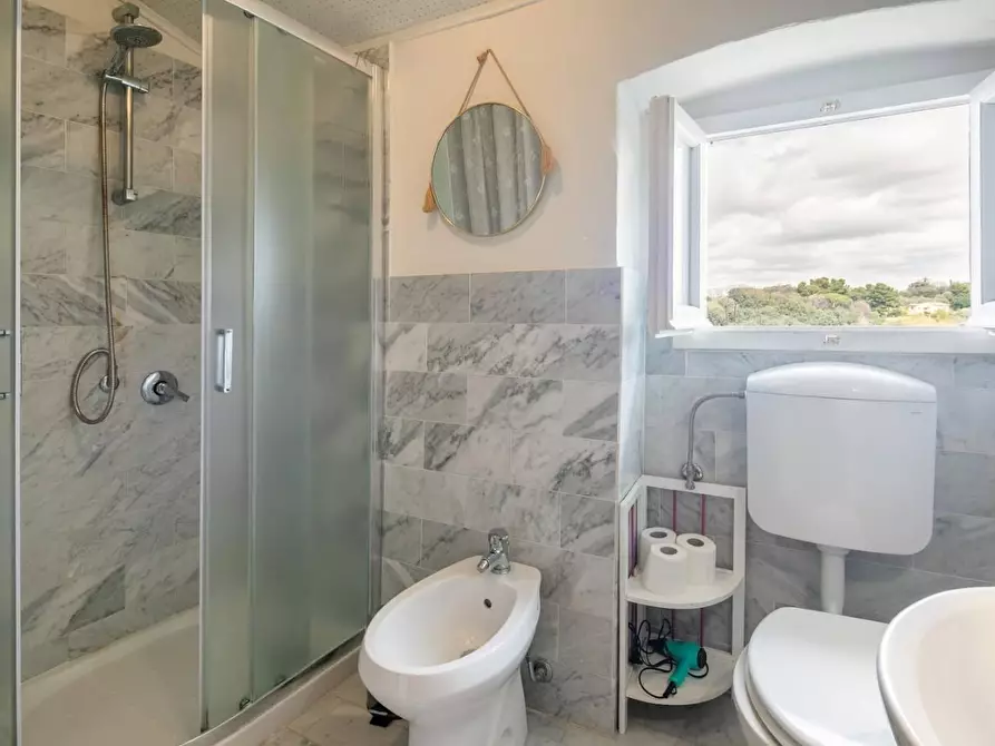 Immagine 27 di Villa in vendita  a Bibbona