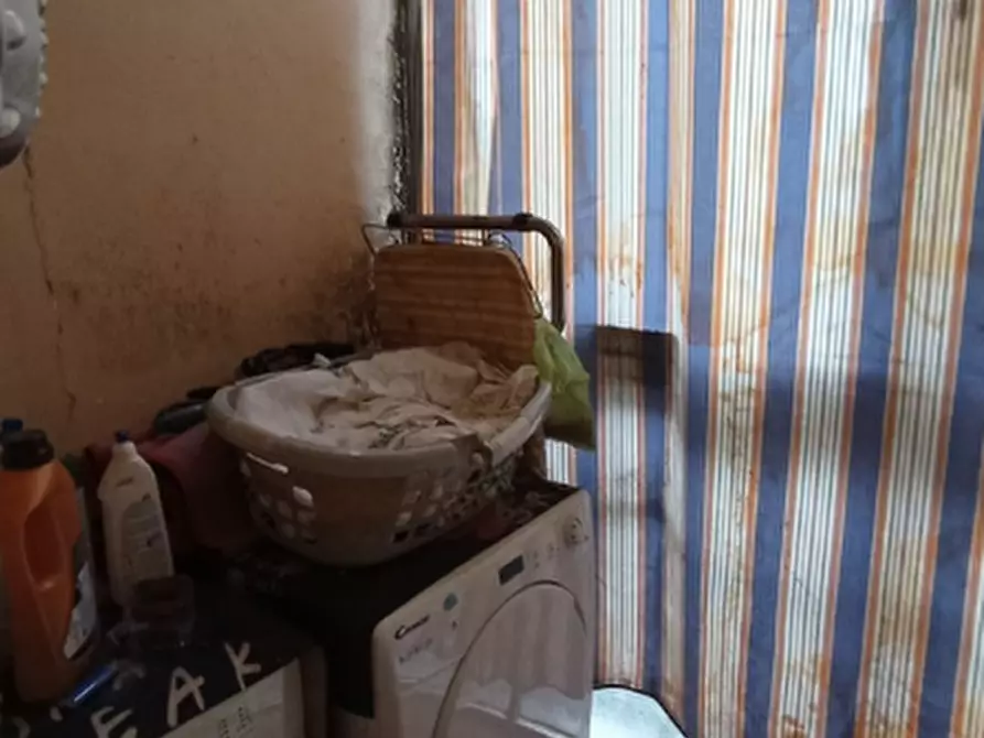 Immagine 11 di Appartamento in vendita  a Torino