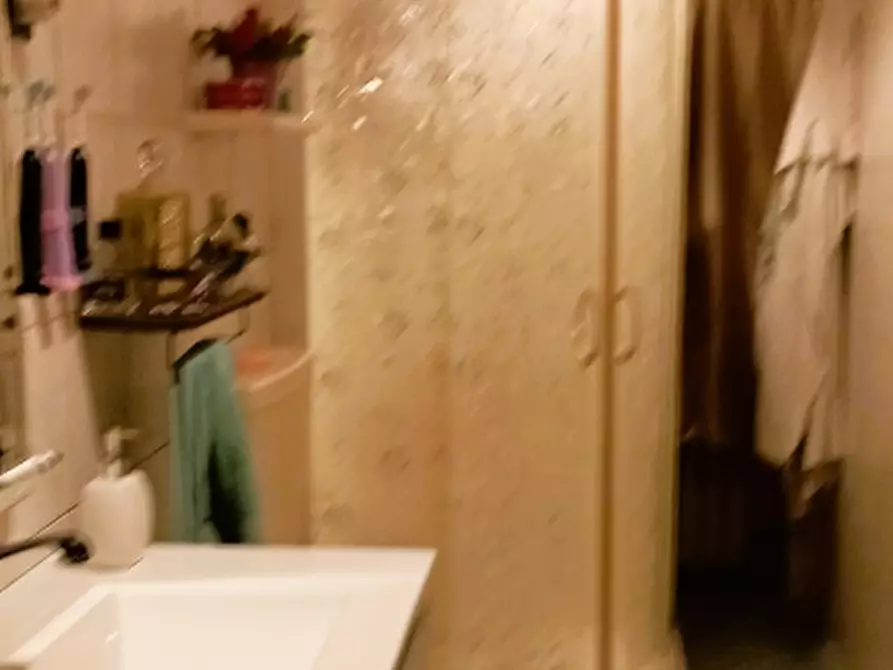 Immagine 15 di Appartamento in vendita  a Torino