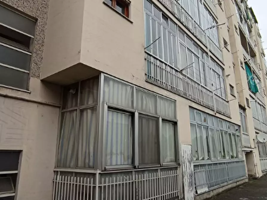 Immagine 17 di Appartamento in vendita  a Torino