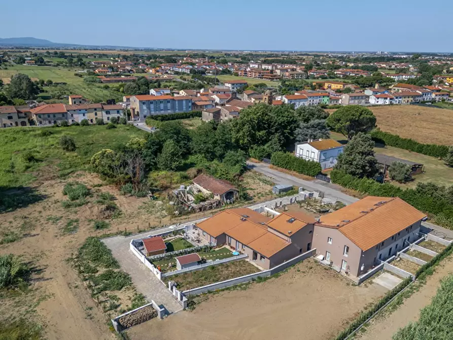 Immagine 31 di Villetta a schiera in vendita  a Cascina