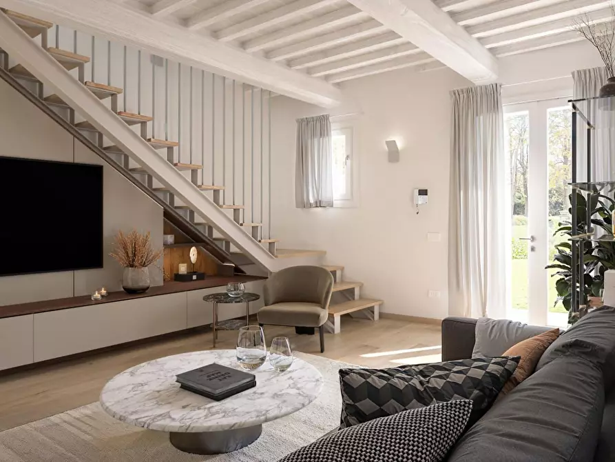 Immagine 6 di Villetta a schiera in vendita  a Cascina