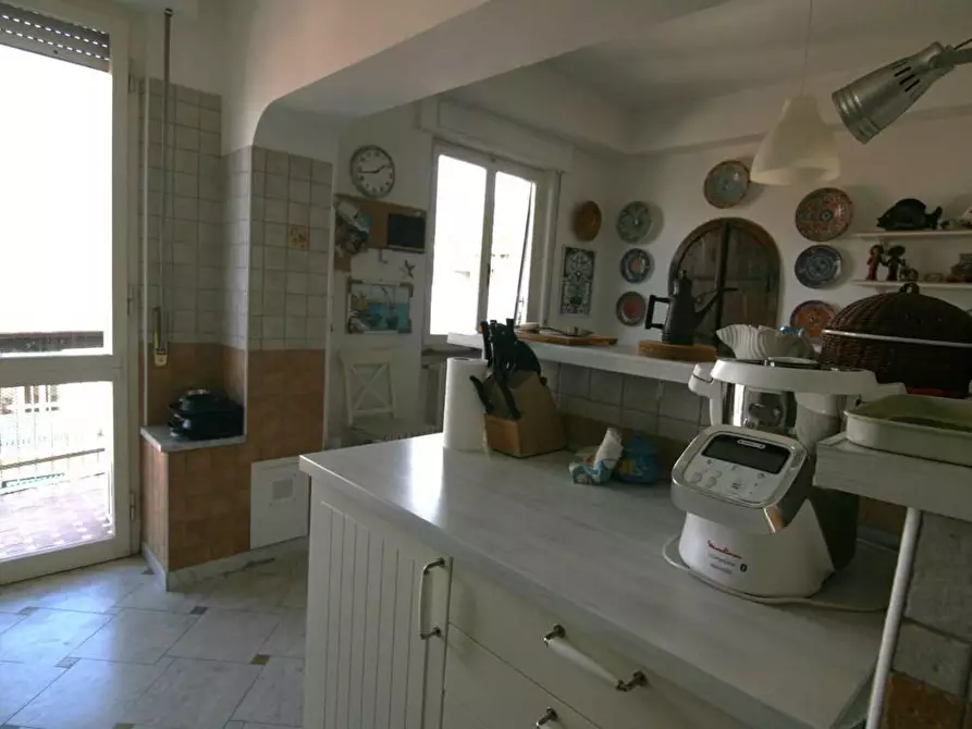 Immagine 15 di Appartamento in vendita  a Carrara