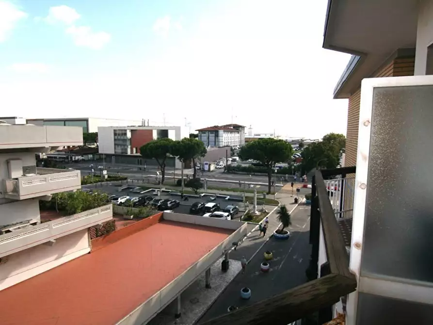 Immagine 5 di Appartamento in vendita  a Carrara