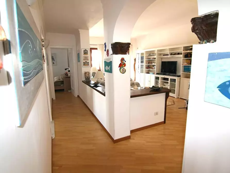 Immagine 7 di Appartamento in vendita  a Carrara