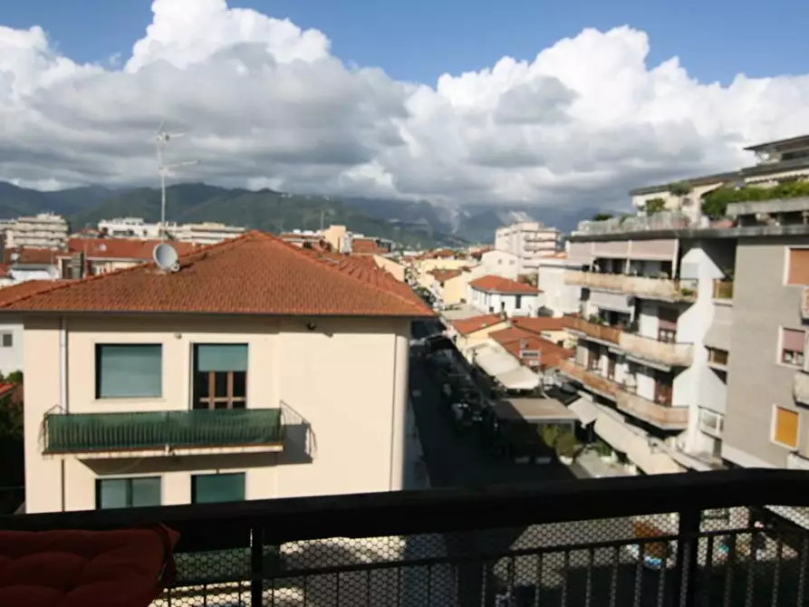 Immagine 27 di Appartamento in vendita  a Carrara
