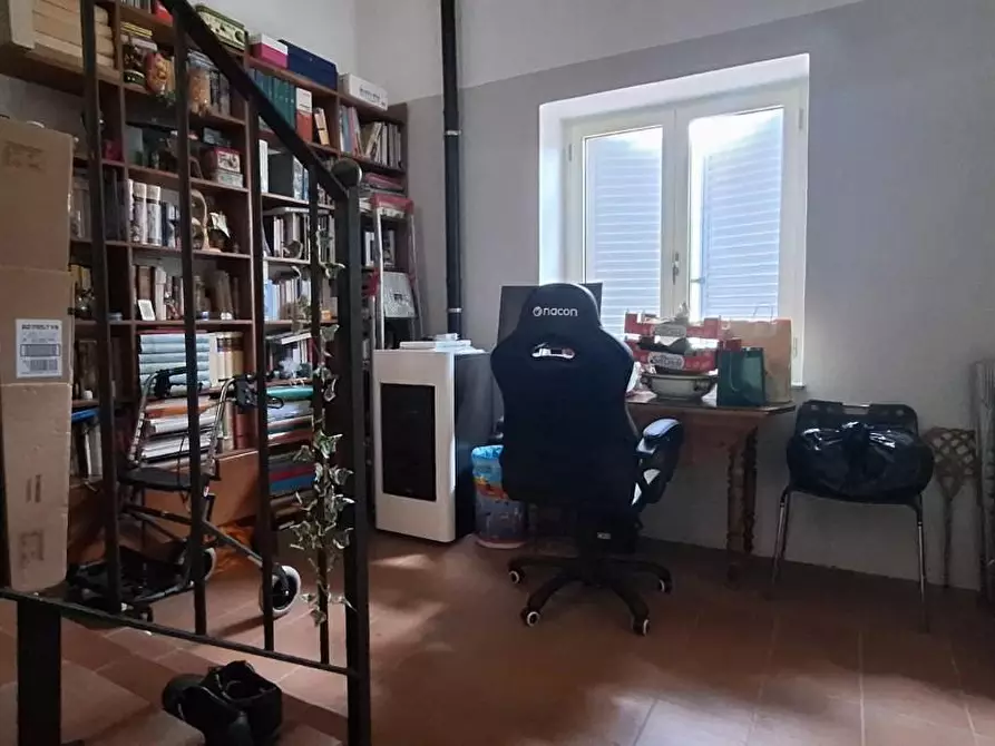 Immagine 12 di Appartamento in vendita  a Borgo A Mozzano