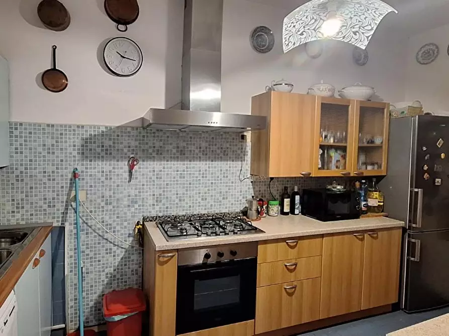 Immagine 4 di Appartamento in vendita  a Borgo A Mozzano