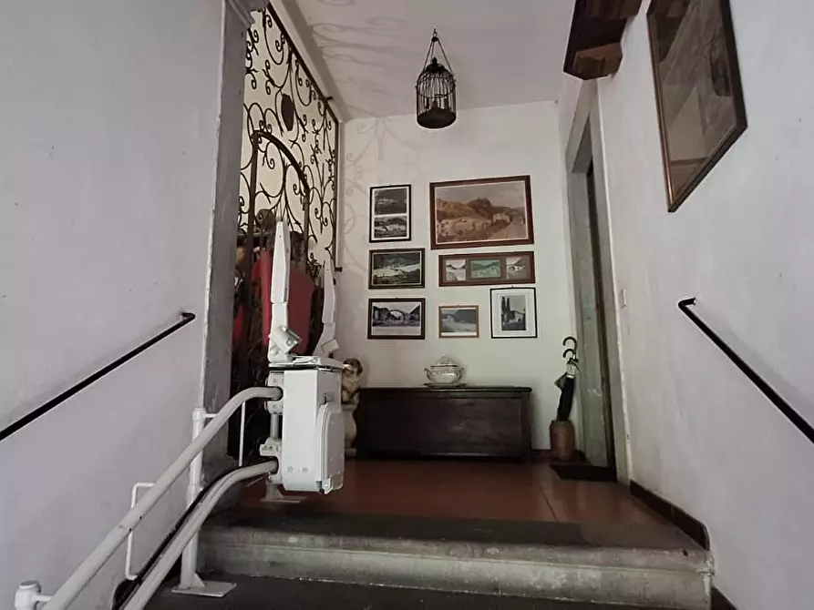 Immagine 16 di Appartamento in vendita  a Borgo A Mozzano