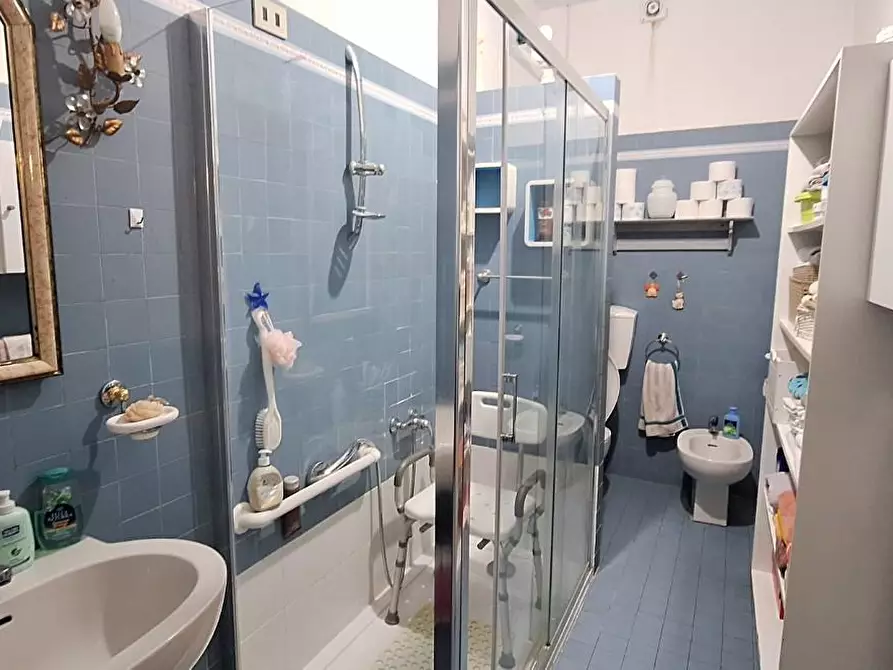 Immagine 6 di Appartamento in vendita  a Borgo A Mozzano