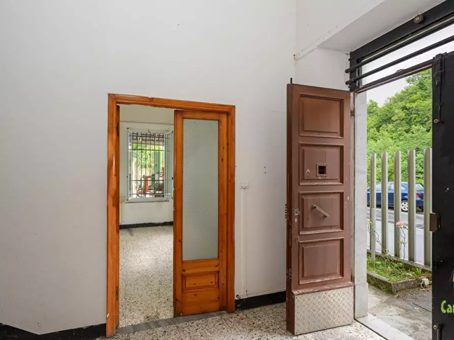 Immagine 15 di Casa indipendente in vendita  a Borghetto Di Vara