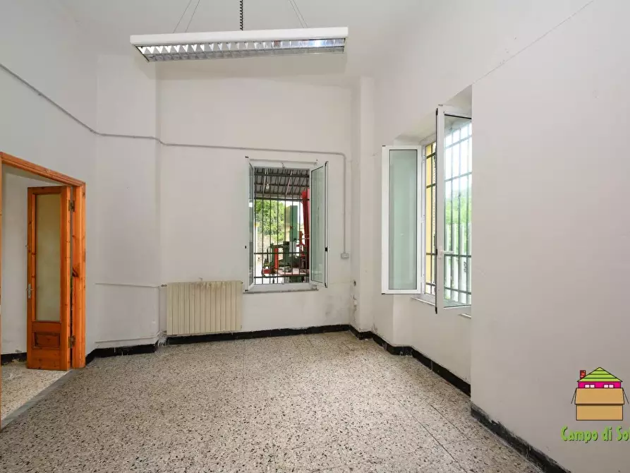 Immagine 23 di Casa indipendente in vendita  a Borghetto Di Vara