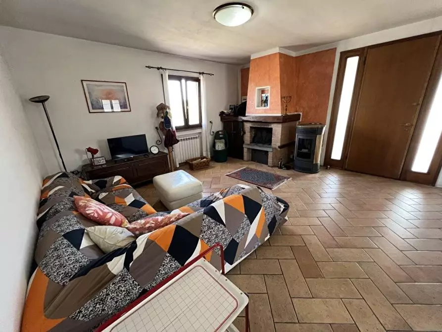 Immagine 42 di Casa indipendente in vendita  a Campiglia Marittima