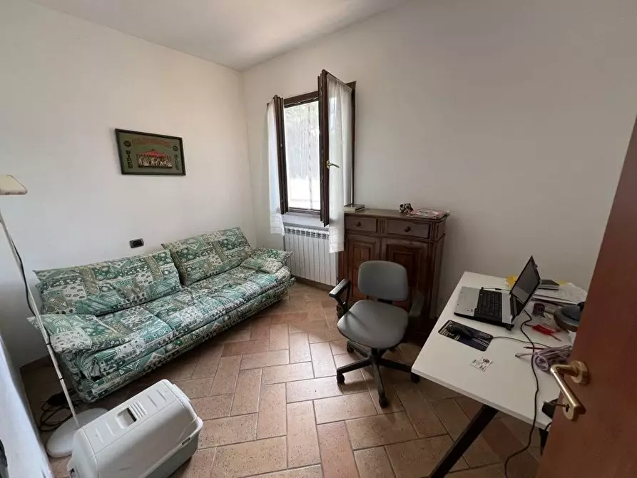 Immagine 15 di Casa indipendente in vendita  a Campiglia Marittima