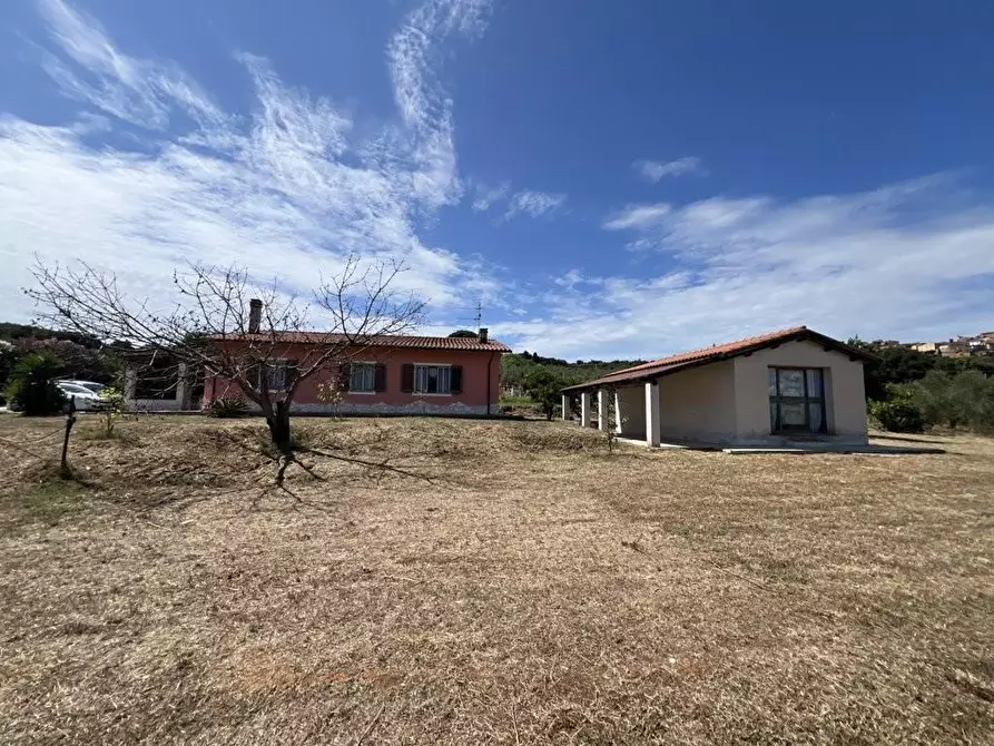 Immagine 6 di Casa indipendente in vendita  a Campiglia Marittima