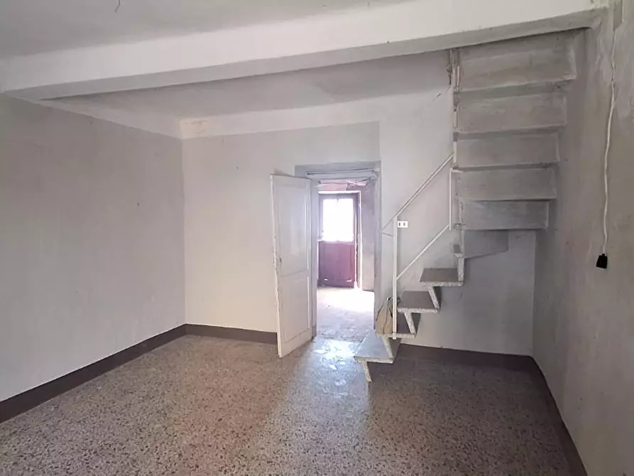 Immagine 7 di Terratetto in vendita  a Borgo A Mozzano