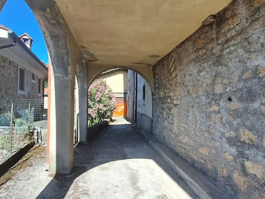 Immagine 9 di Terratetto in vendita  a Pescaglia