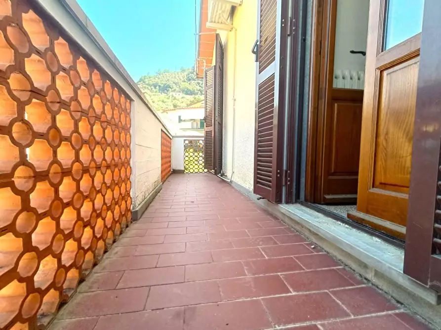 Immagine 19 di Terratetto in vendita  a Massa
