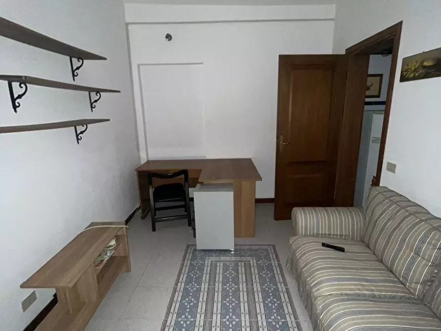 Immagine 4 di Appartamento in affitto  a Pisa