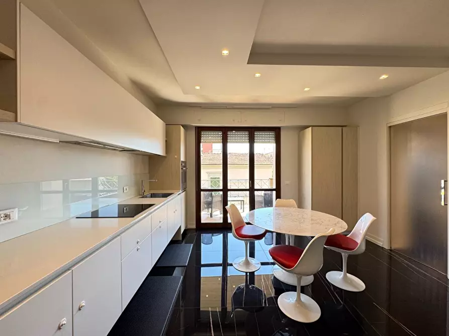 Immagine 6 di Appartamento in vendita  a Empoli