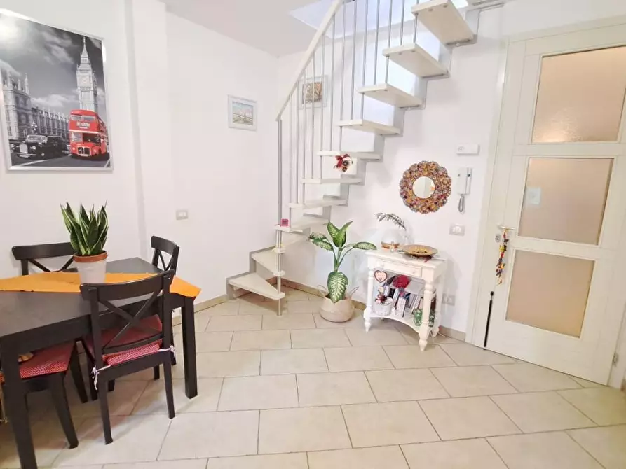 Immagine 3 di Appartamento in vendita  a Rosignano Marittimo