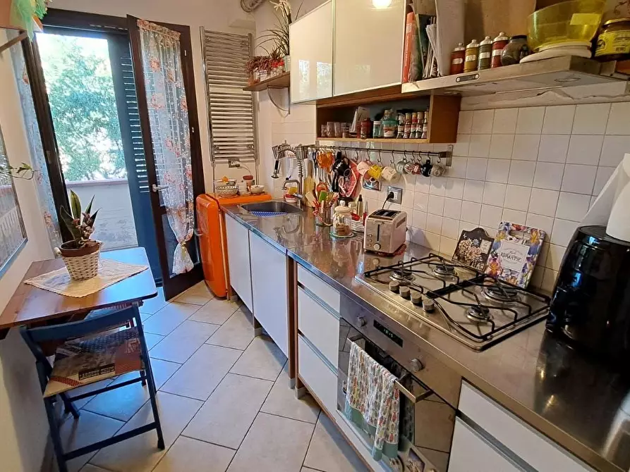 Immagine 8 di Appartamento in vendita  a Rosignano Marittimo