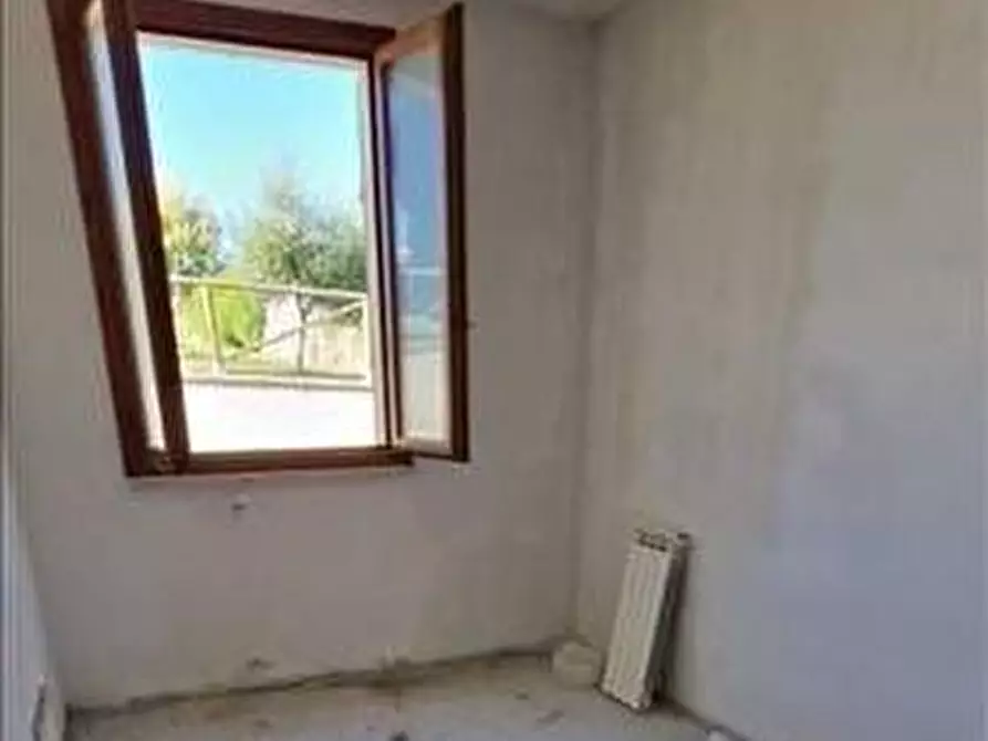 Immagine 3 di Appartamento in vendita  a Monteriggioni