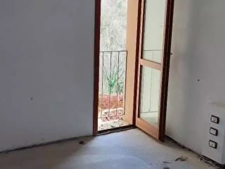 Immagine 9 di Appartamento in vendita  a Monteriggioni