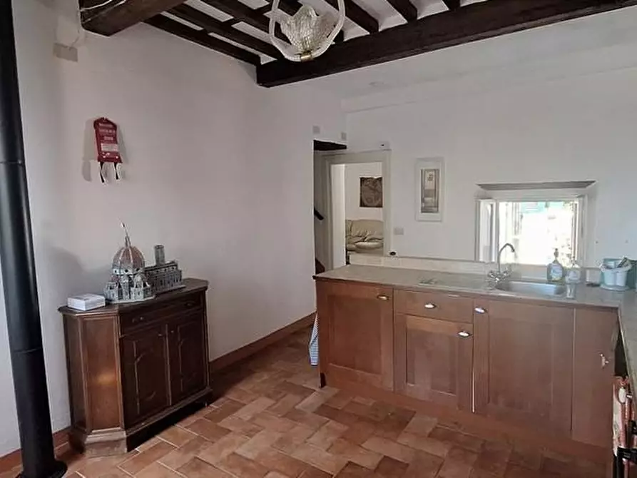 Immagine 21 di Terratetto in vendita  a Bagni Di Lucca