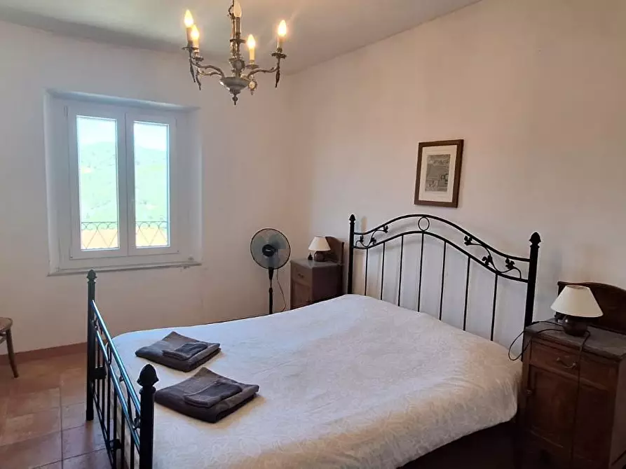 Immagine 27 di Terratetto in vendita  a Bagni Di Lucca