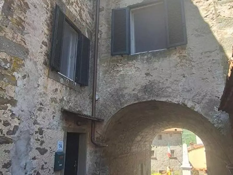 Immagine 7 di Terratetto in vendita  a Bagni Di Lucca