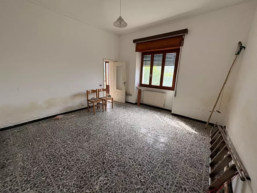 Immagine 16 di Rustico / casale in vendita  a Montignoso