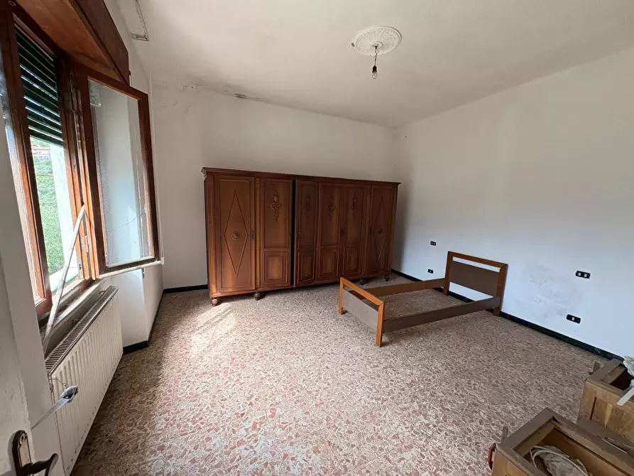 Immagine 19 di Rustico / casale in vendita  a Montignoso