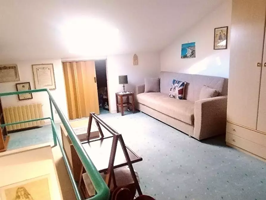 Immagine 18 di Villetta a schiera in vendita  a Carrara