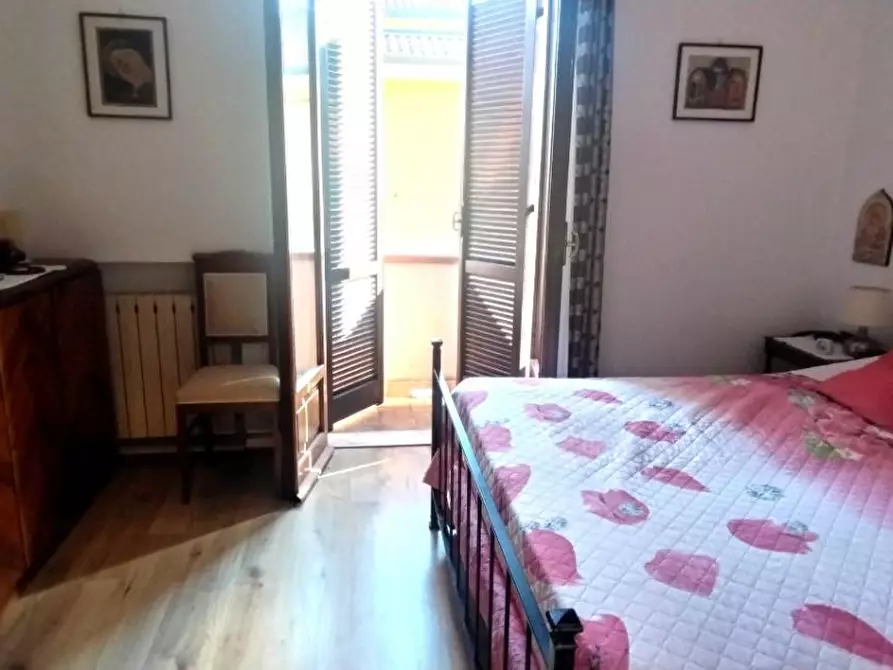 Immagine 14 di Villetta a schiera in vendita  a Carrara