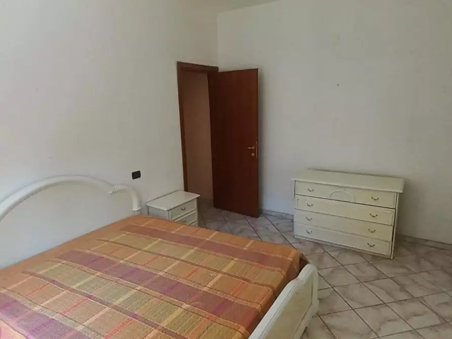 Immagine 16 di Appartamento in vendita  a Carrara