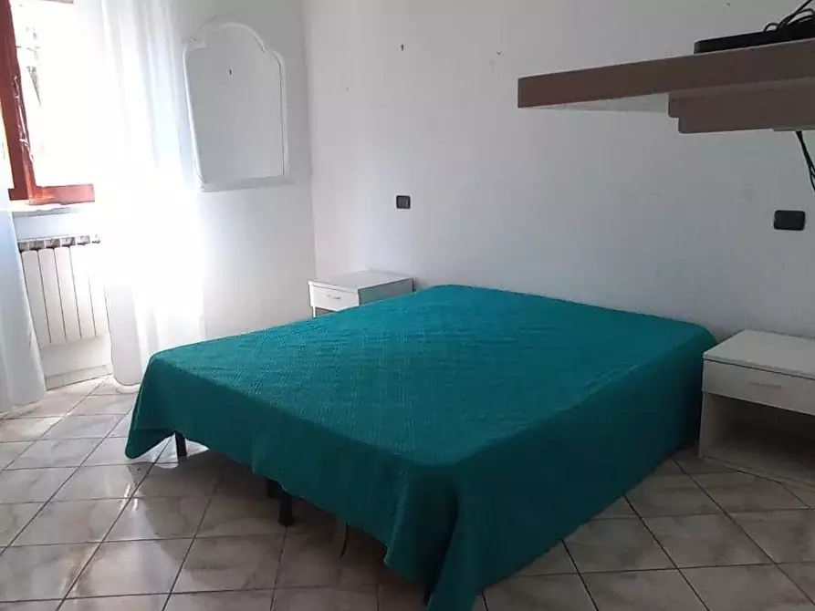 Immagine 9 di Appartamento in vendita  a Carrara