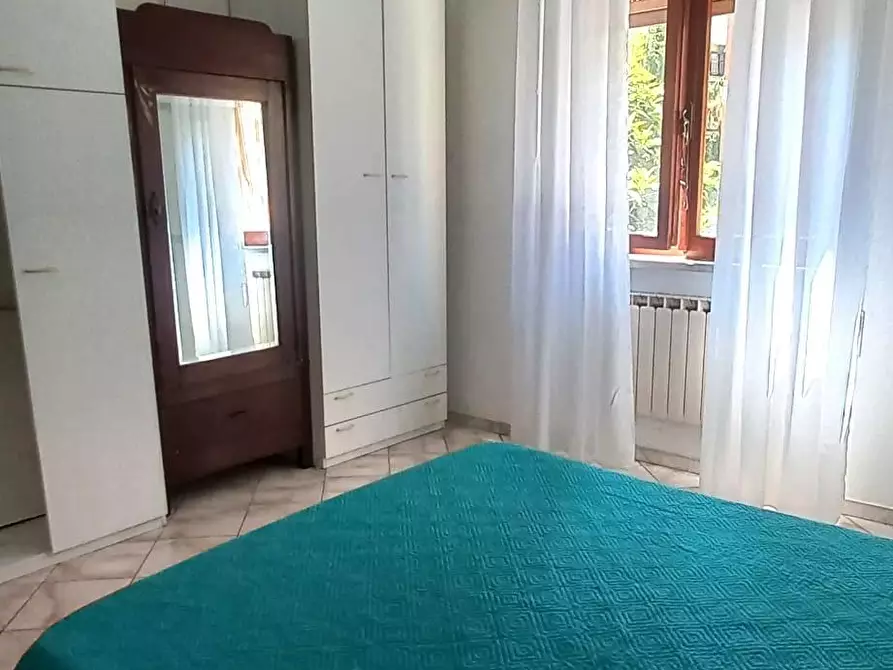 Immagine 10 di Appartamento in vendita  a Carrara