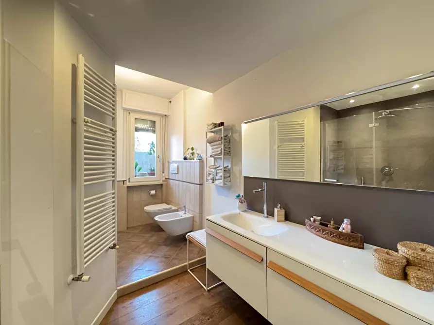 Immagine 35 di Appartamento in vendita  a Firenze
