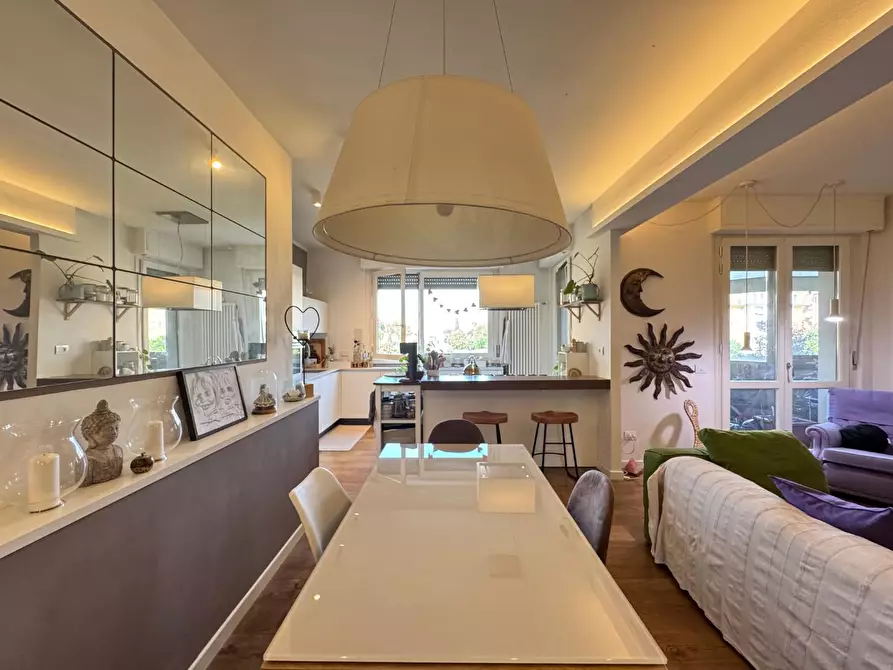 Immagine 12 di Appartamento in vendita  a Firenze