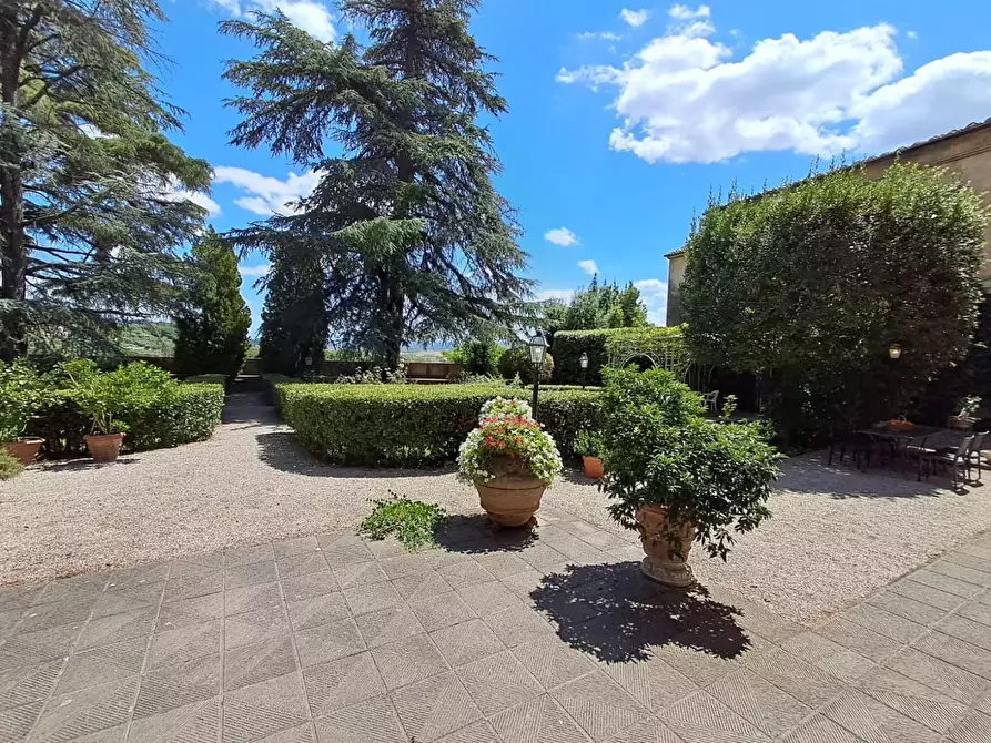 Immagine 7 di Villa in vendita  a Santa Maria A Monte